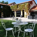 Chateau De Matel 4* 로안