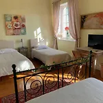 Chateau De Matel B&B 로안