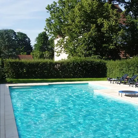 Chateau De Matel Frühstückspension Roanne