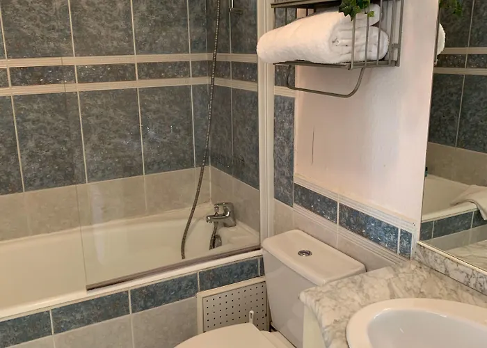 Bed & Breakfast Chateau De Matel 4*